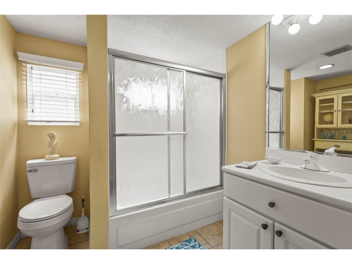 33 Starboard Drive Venice FL 34285 - ROBERTS BAY & INTRACOASTAL WW A4665399 image39