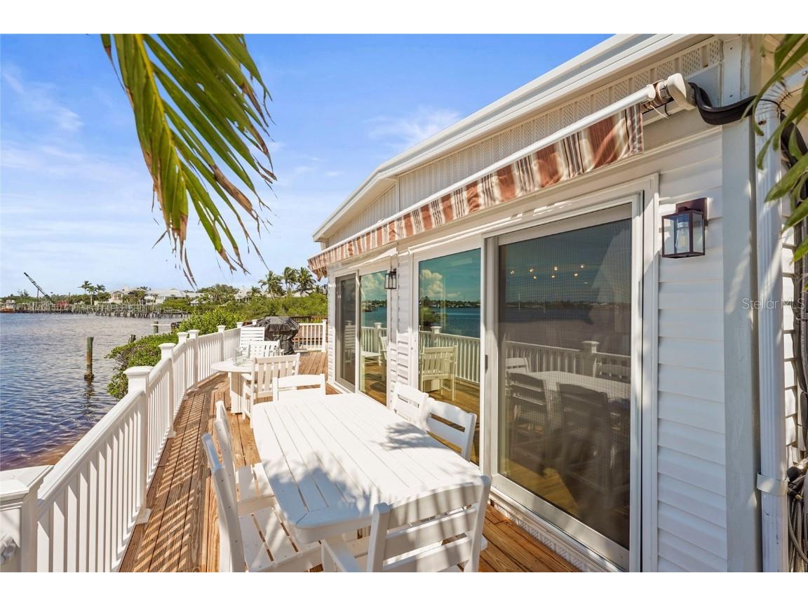 33 Starboard Drive Venice FL 34285 - ROBERTS BAY & INTRACOASTAL WW A4665399 image43