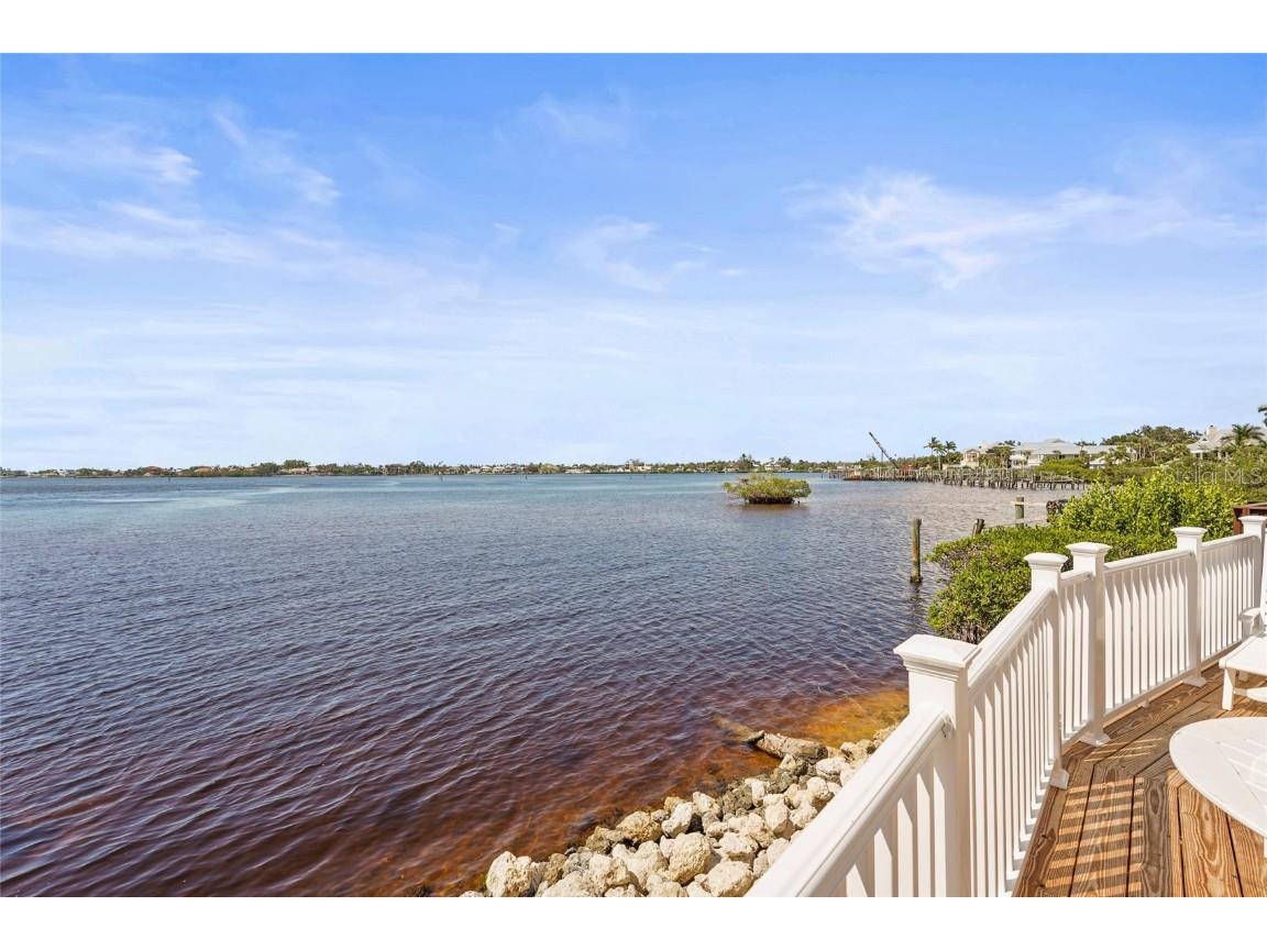 33 Starboard Drive Venice FL 34285 - ROBERTS BAY & INTRACOASTAL WW A4665399 image48