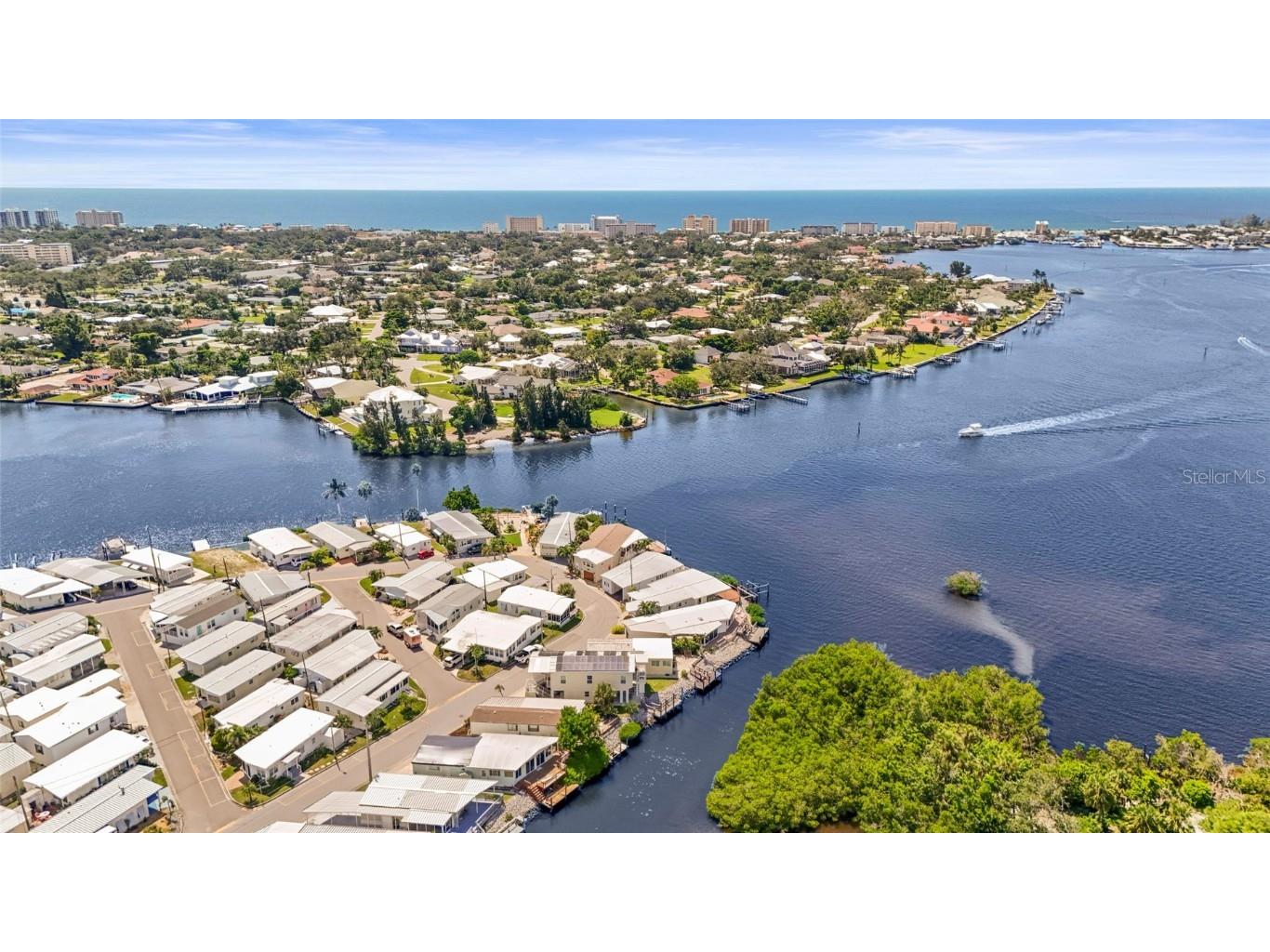 33 Starboard Drive Venice FL 34285 - ROBERTS BAY & INTRACOASTAL WW A4665399 image50