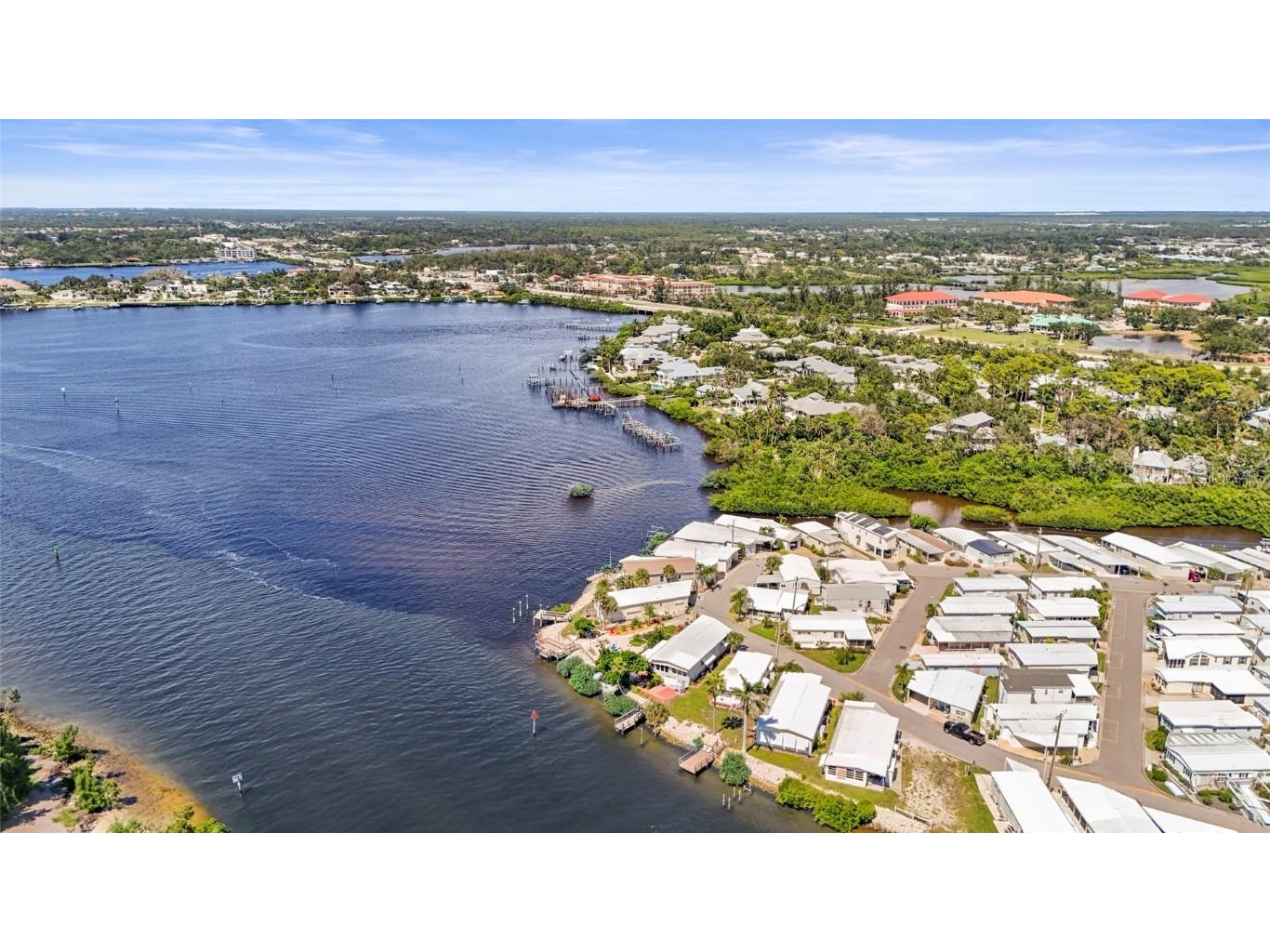 33 Starboard Drive Venice FL 34285 - ROBERTS BAY & INTRACOASTAL WW A4665399 image56