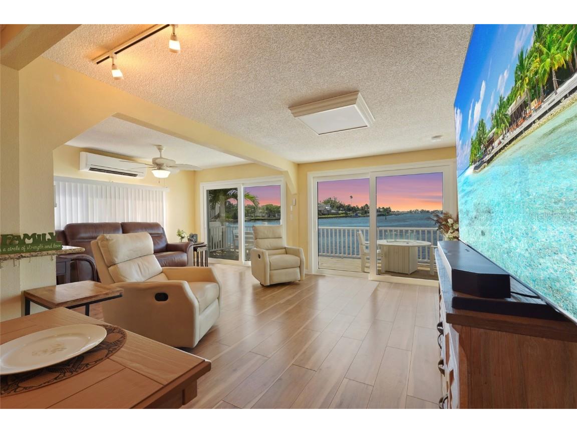 33 Starboard Drive Venice FL 34285 - ROBERTS BAY & INTRACOASTAL WW A4665399 image65