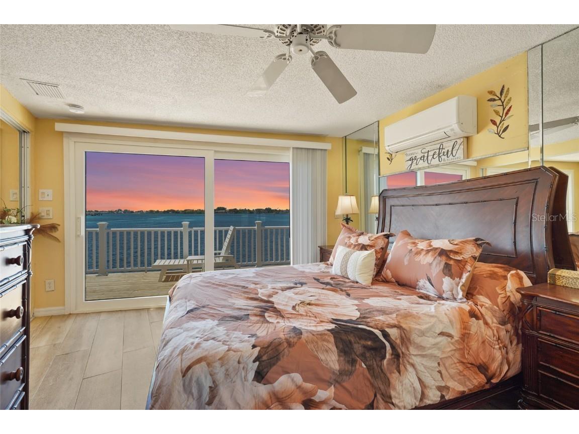 33 Starboard Drive Venice FL 34285 - ROBERTS BAY & INTRACOASTAL WW A4665399 image66