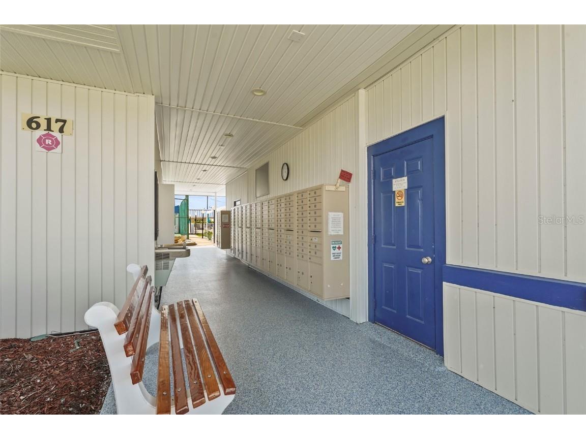 33 Starboard Drive Venice FL 34285 - ROBERTS BAY & INTRACOASTAL WW A4665399 image81