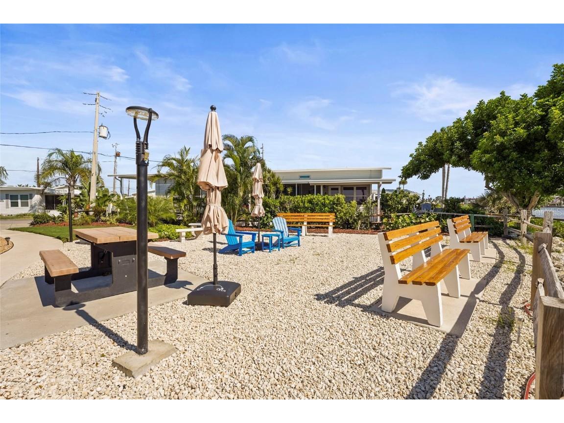 33 Starboard Drive Venice FL 34285 - ROBERTS BAY & INTRACOASTAL WW A4665399 image85