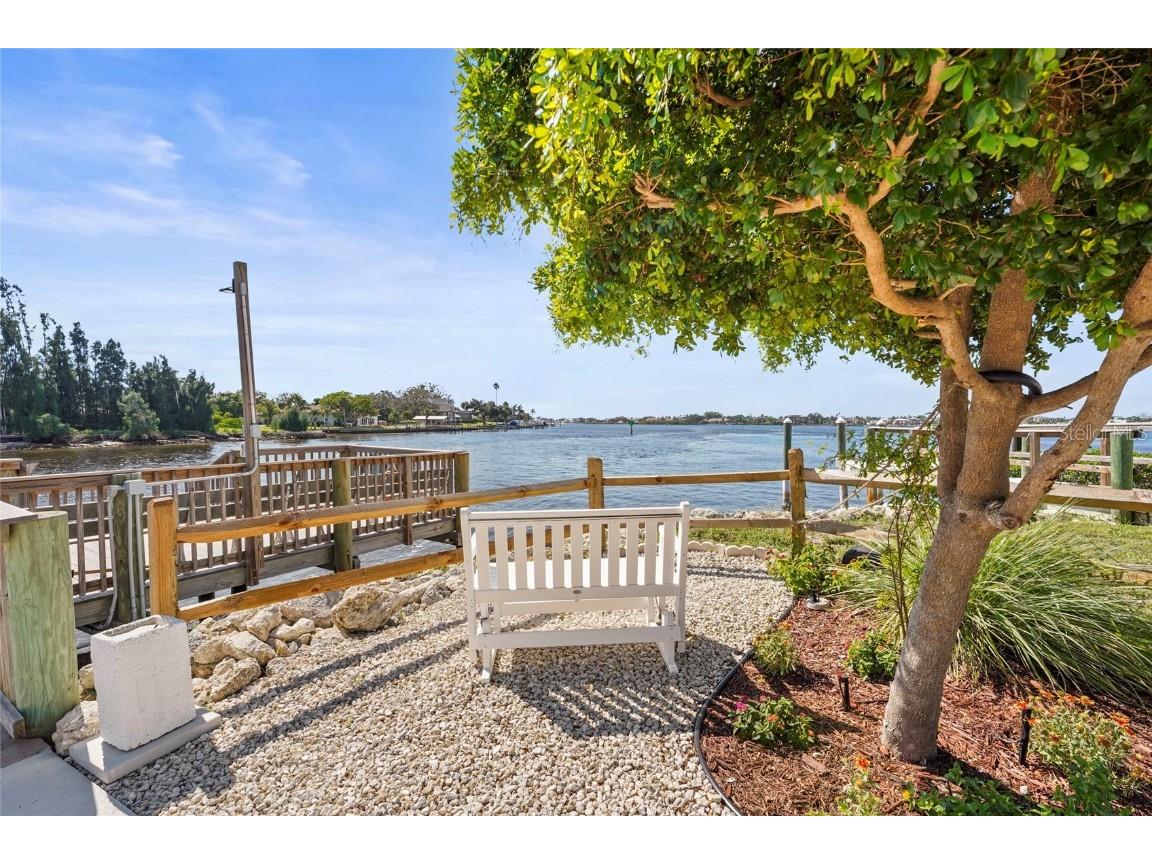 33 Starboard Drive Venice FL 34285 - ROBERTS BAY & INTRACOASTAL WW A4665399 image87