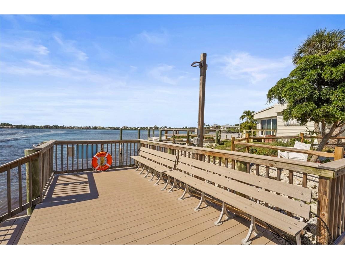 33 Starboard Drive Venice FL 34285 - ROBERTS BAY & INTRACOASTAL WW A4665399 image89