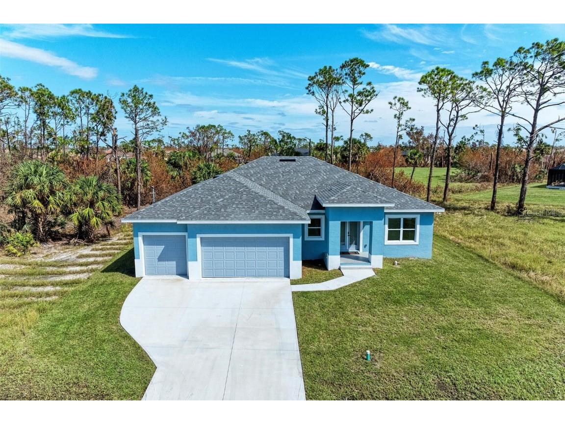 33 Tee View Road Rotonda West FL 33947 A4626247 image1