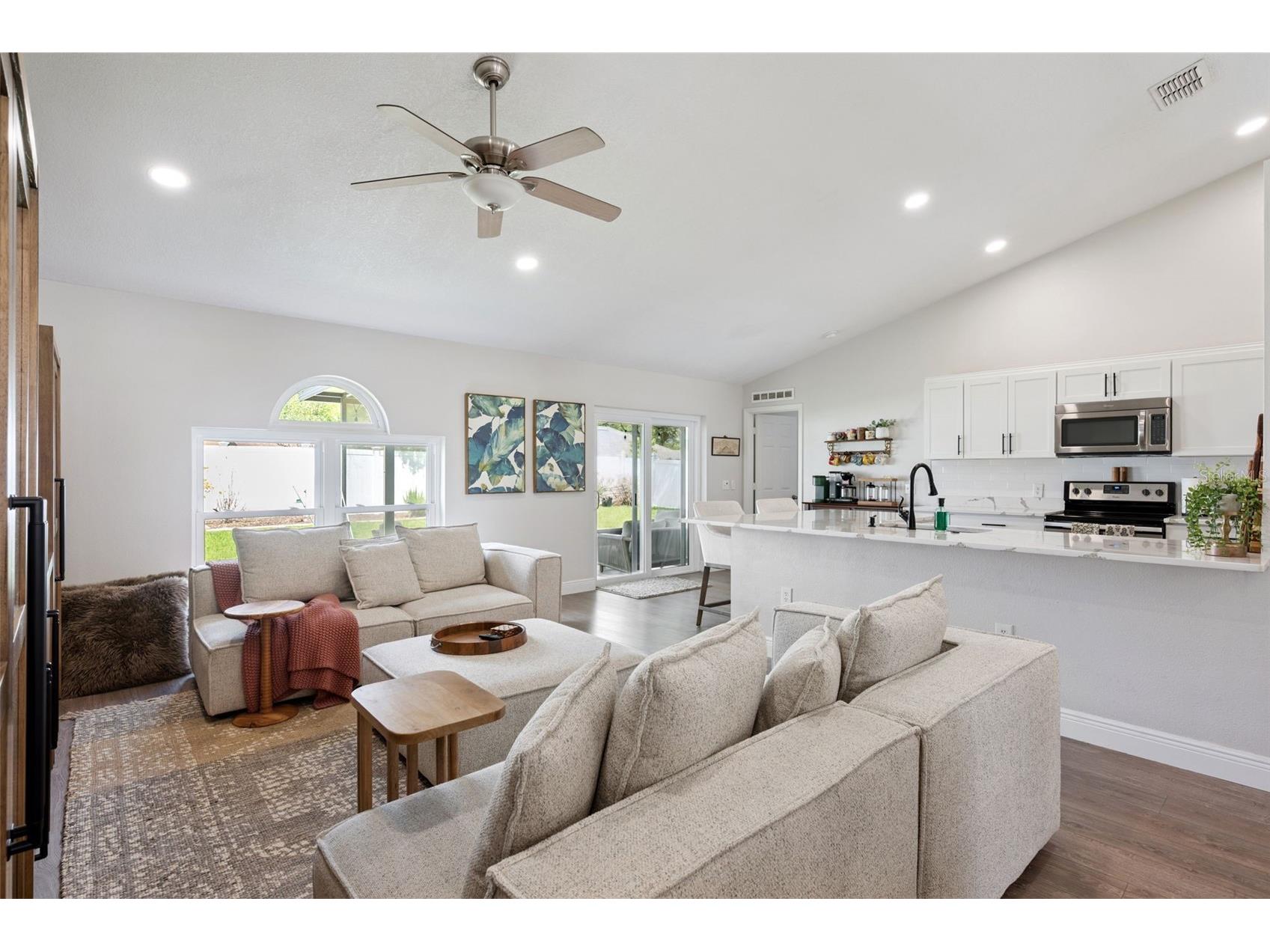 33 Timbercreek Pines Circle Winter Garden FL 34787 O6408941 image4