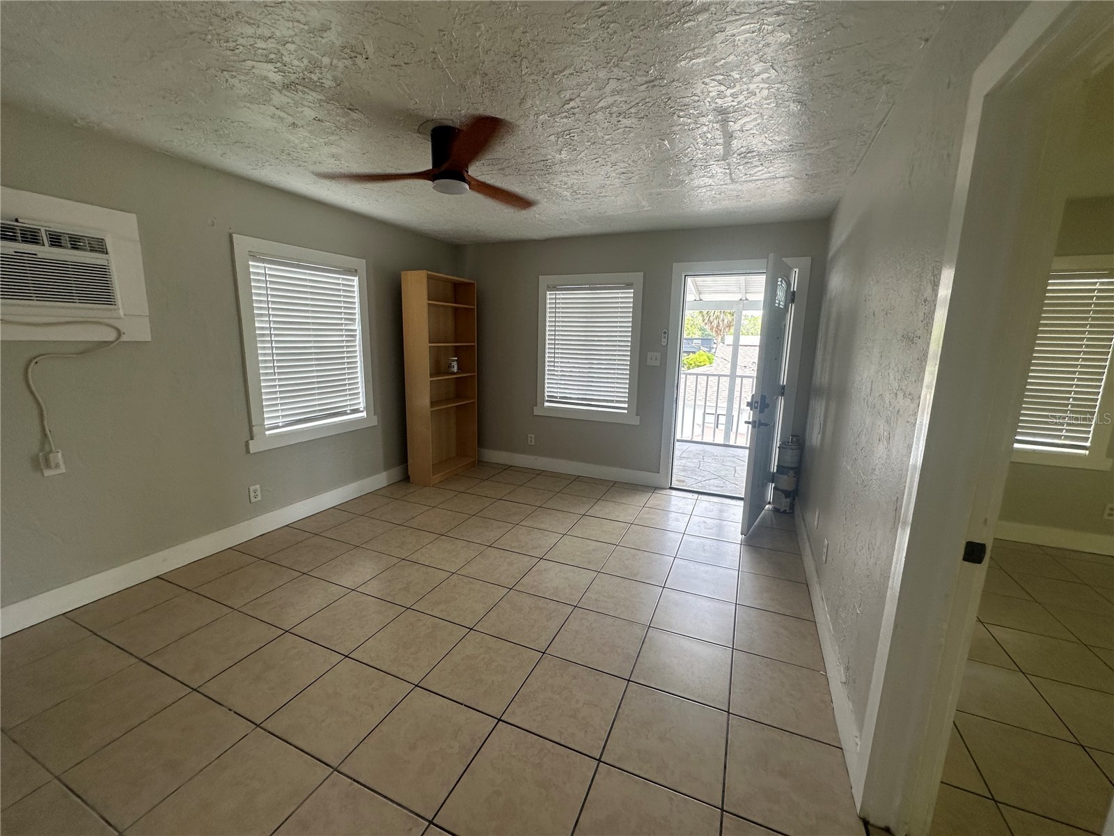 330 20th Avenue S #LOWER Saint Petersburg FL 33705 TB8505388 image8