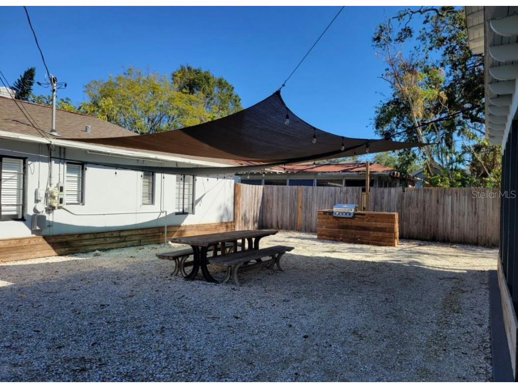 330 20th Avenue S Saint Petersburg FL 33705 TB8403232 image3