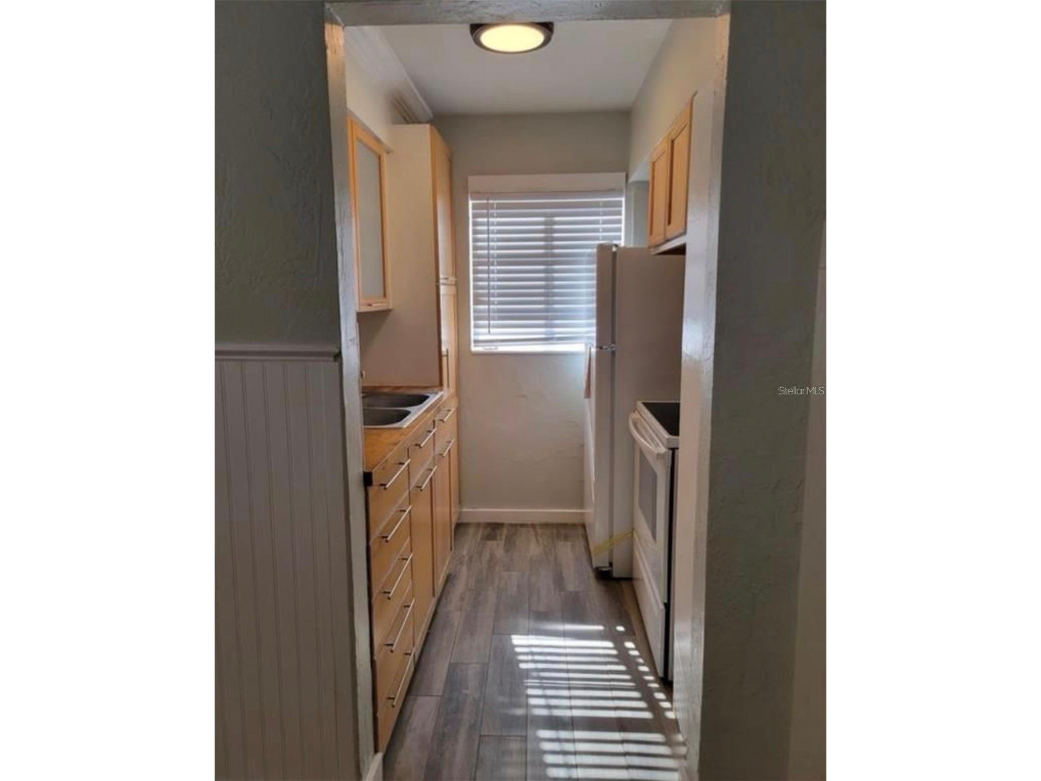 330 20th Avenue S Saint Petersburg FL 33705 TB8476365 image7