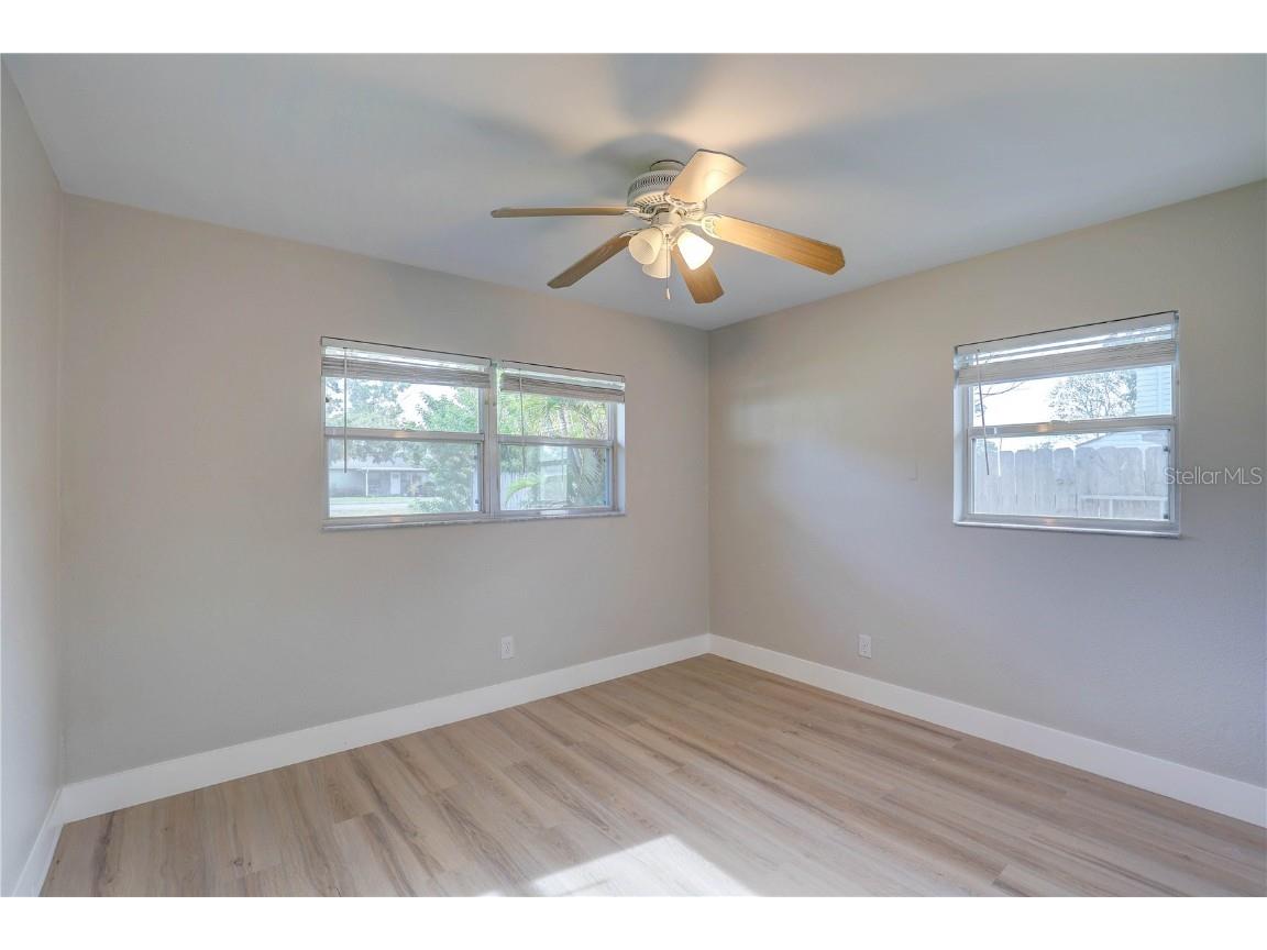 330 83rd Avenue NE Saint Petersburg FL 33702 TB8422380 image22