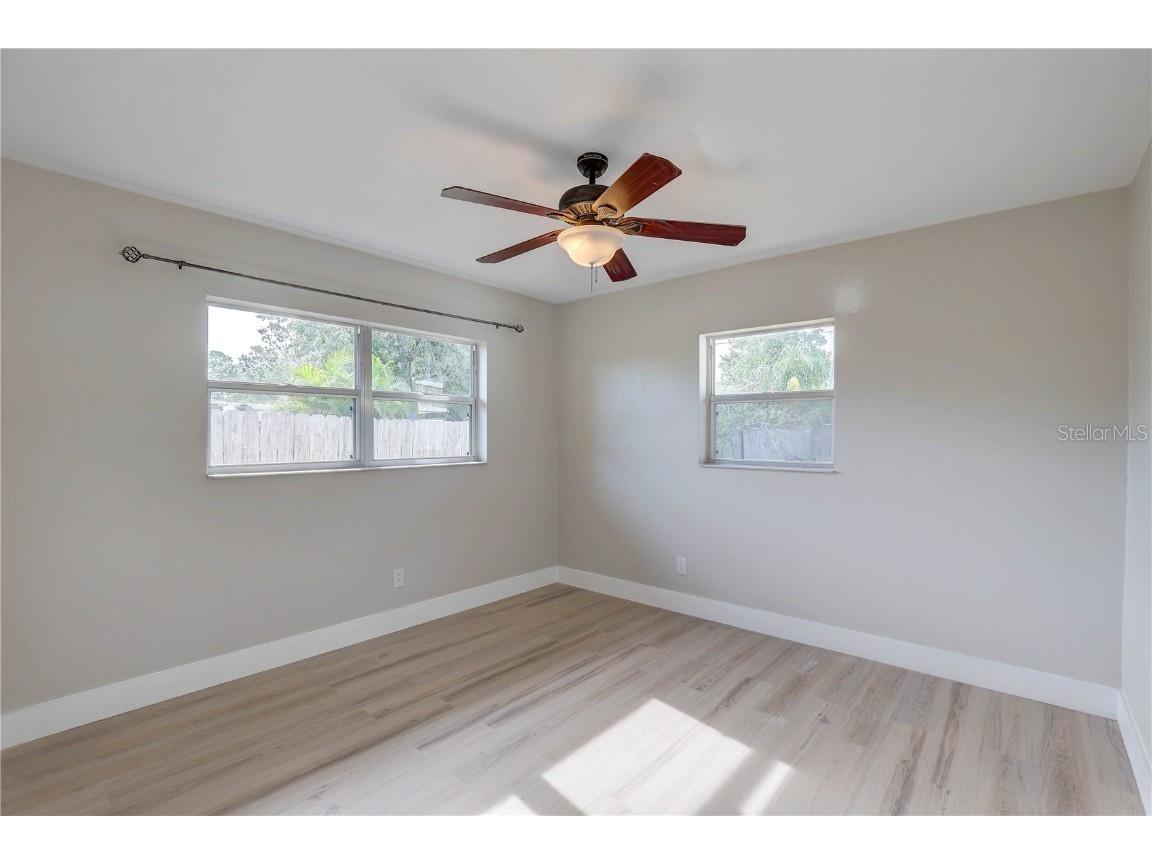 330 83rd Avenue NE Saint Petersburg FL 33702 TB8422380 image27