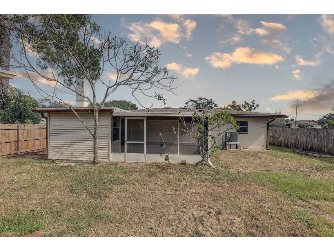 330 83rd Avenue NE Saint Petersburg FL 33702 TB8422380 image39