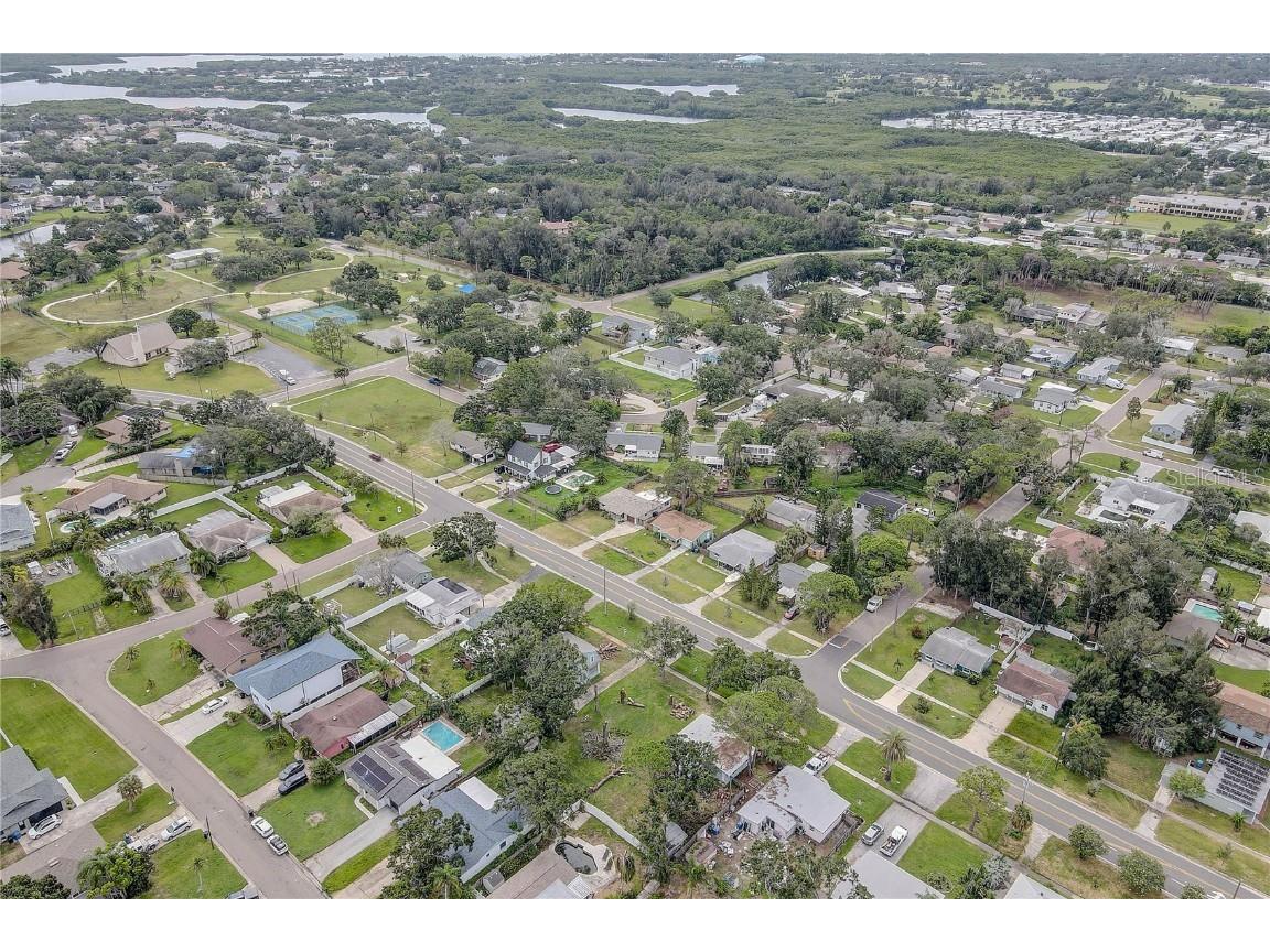 330 83rd Avenue NE Saint Petersburg FL 33702 TB8422380 image47