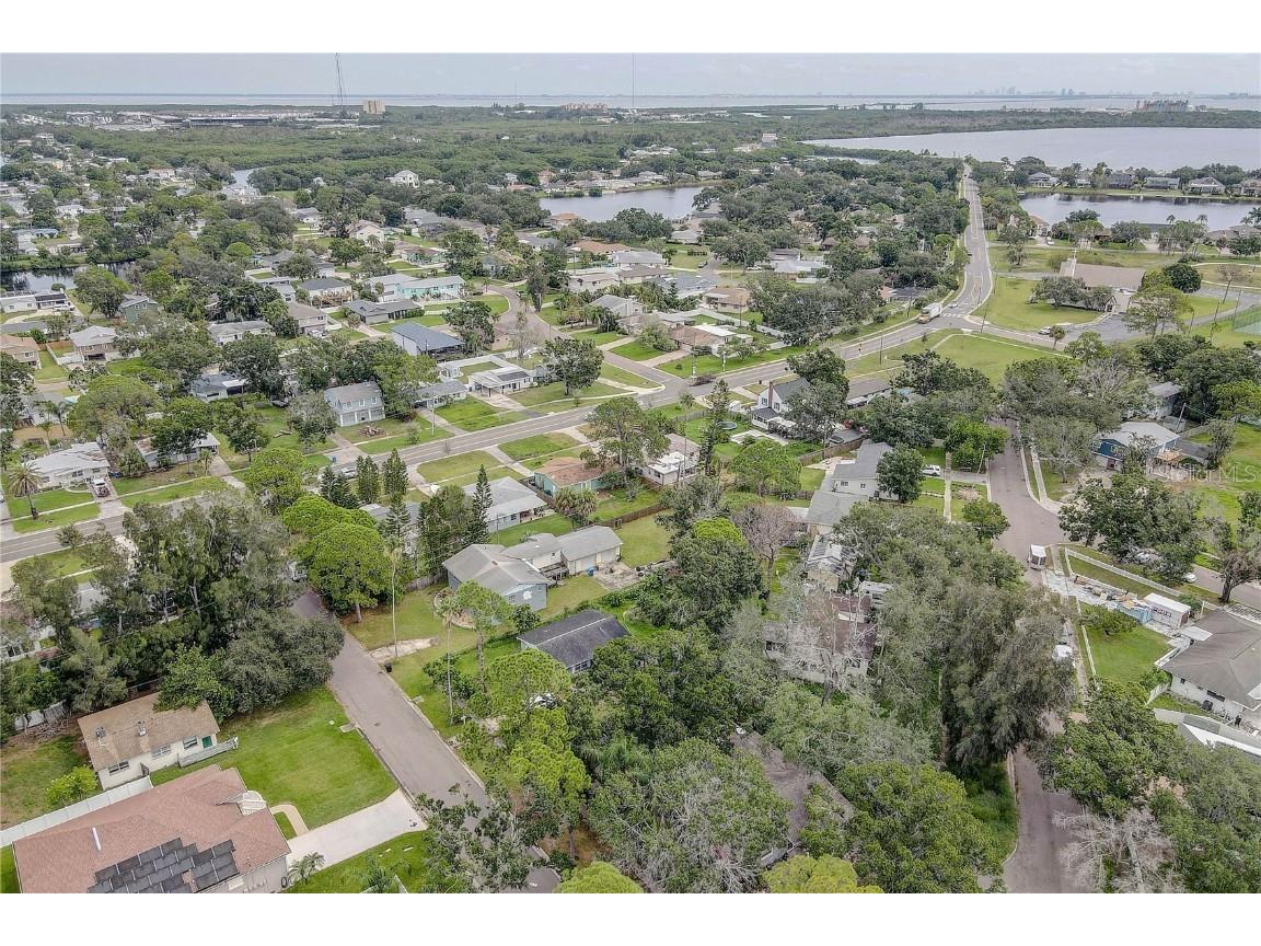 330 83rd Avenue NE Saint Petersburg FL 33702 TB8422380 image51