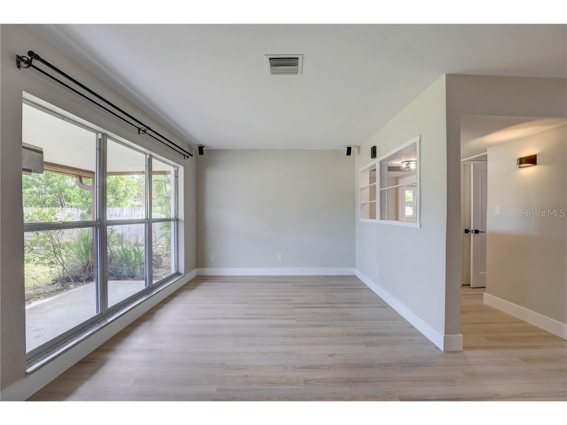 330 83rd Avenue NE Saint Petersburg FL 33702 TB8422380 image8