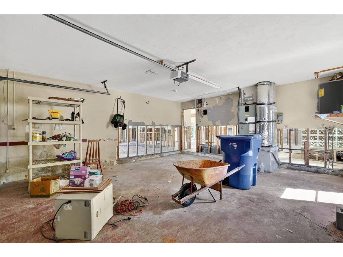 330 90th Avenue NE Saint Petersburg FL 33702 TB8423271 image24