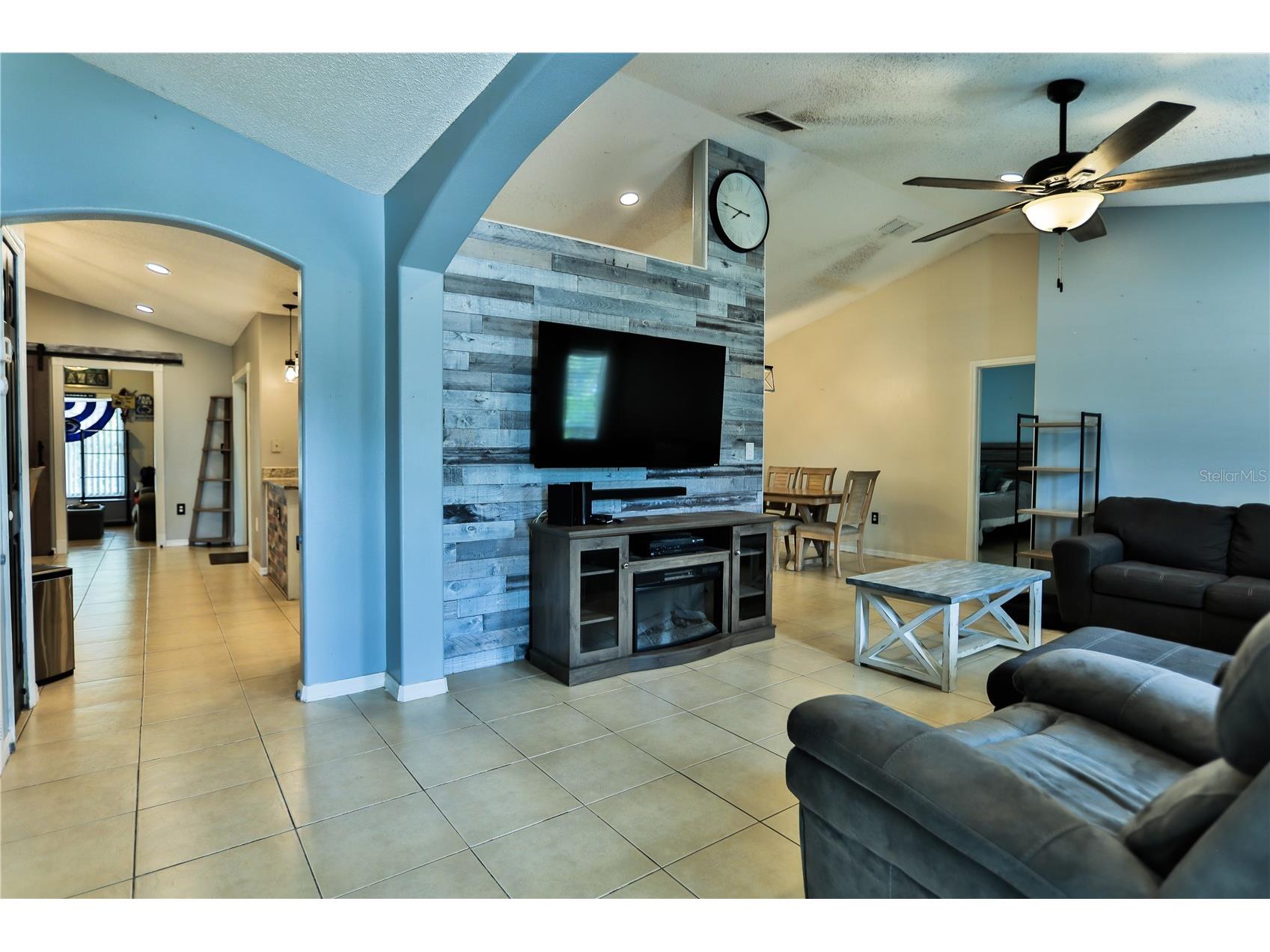 330 Chiquita Court Kissimmee FL 34758 S5141417 image4