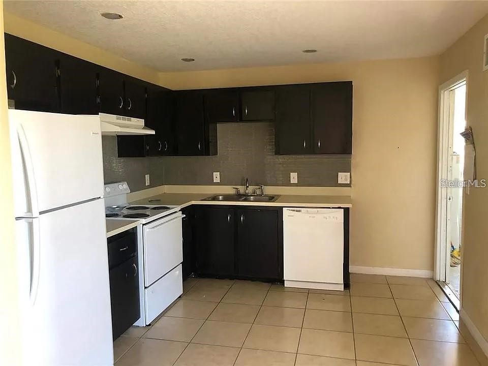 330 Colonade Court Kissimmee FL 34758 O6420097 image2