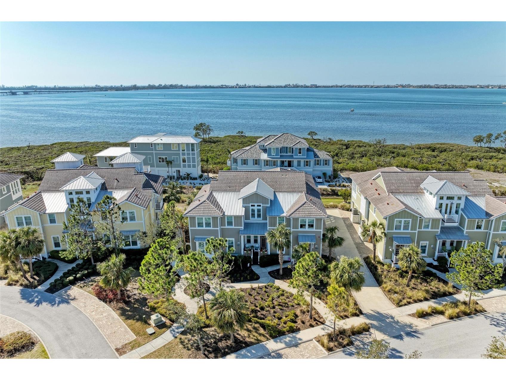 330 Compass Point Drive #101 Bradenton FL 34209 A4676445 image1