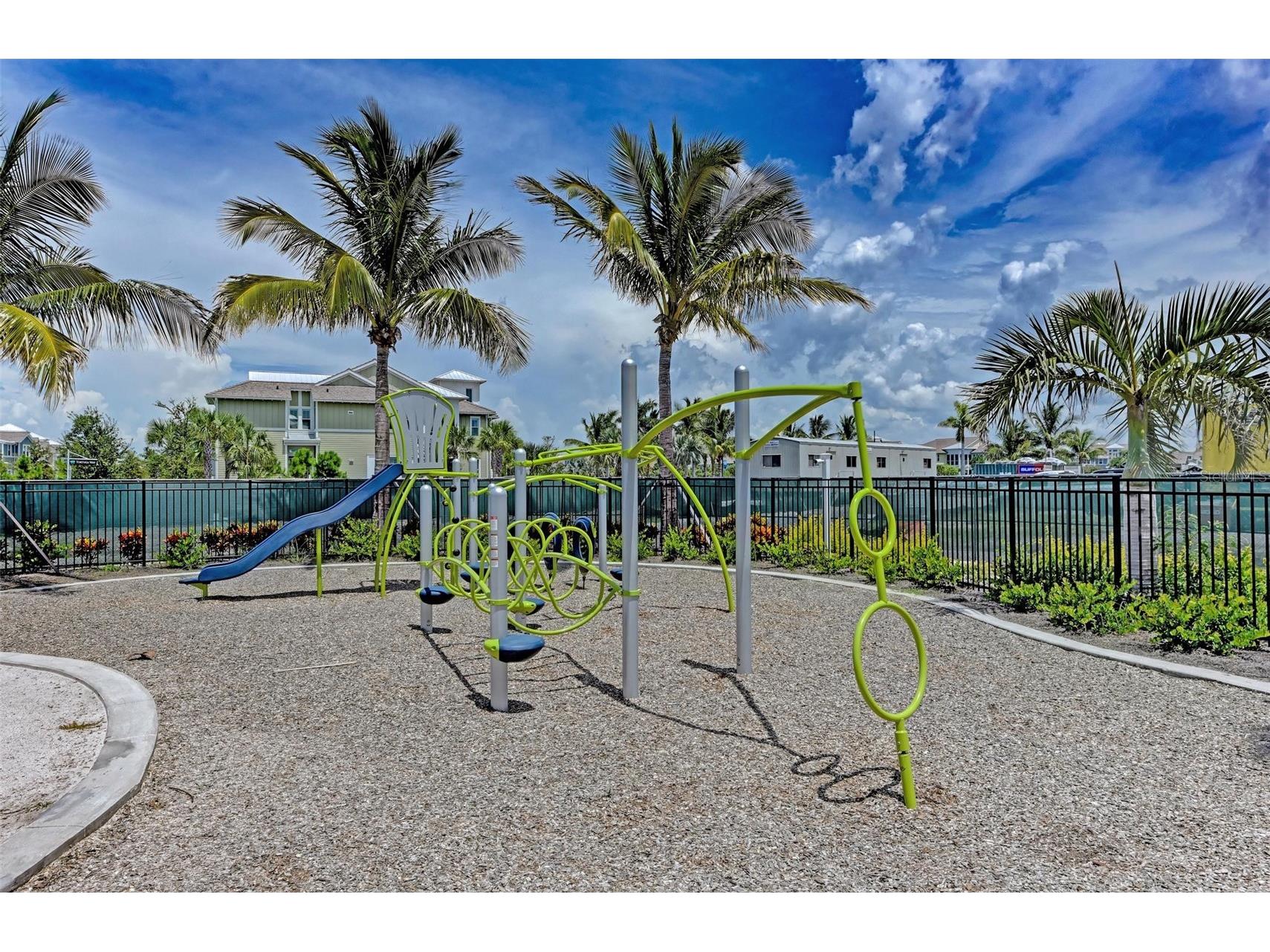 330 Compass Point Drive #101 Bradenton FL 34209 A4676445 image81