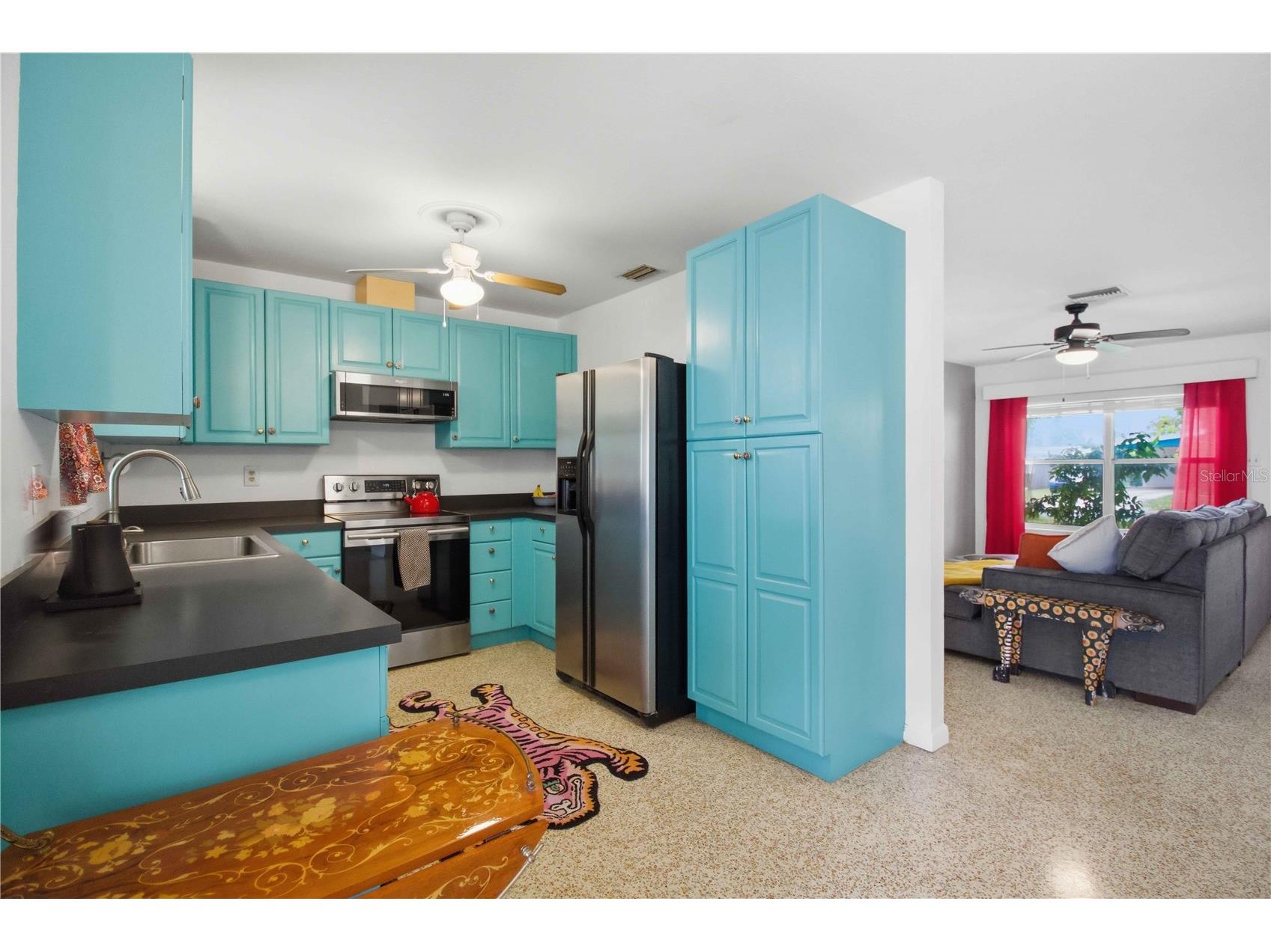 330 Crosby Court Sarasota FL 34237 A4695945 image11