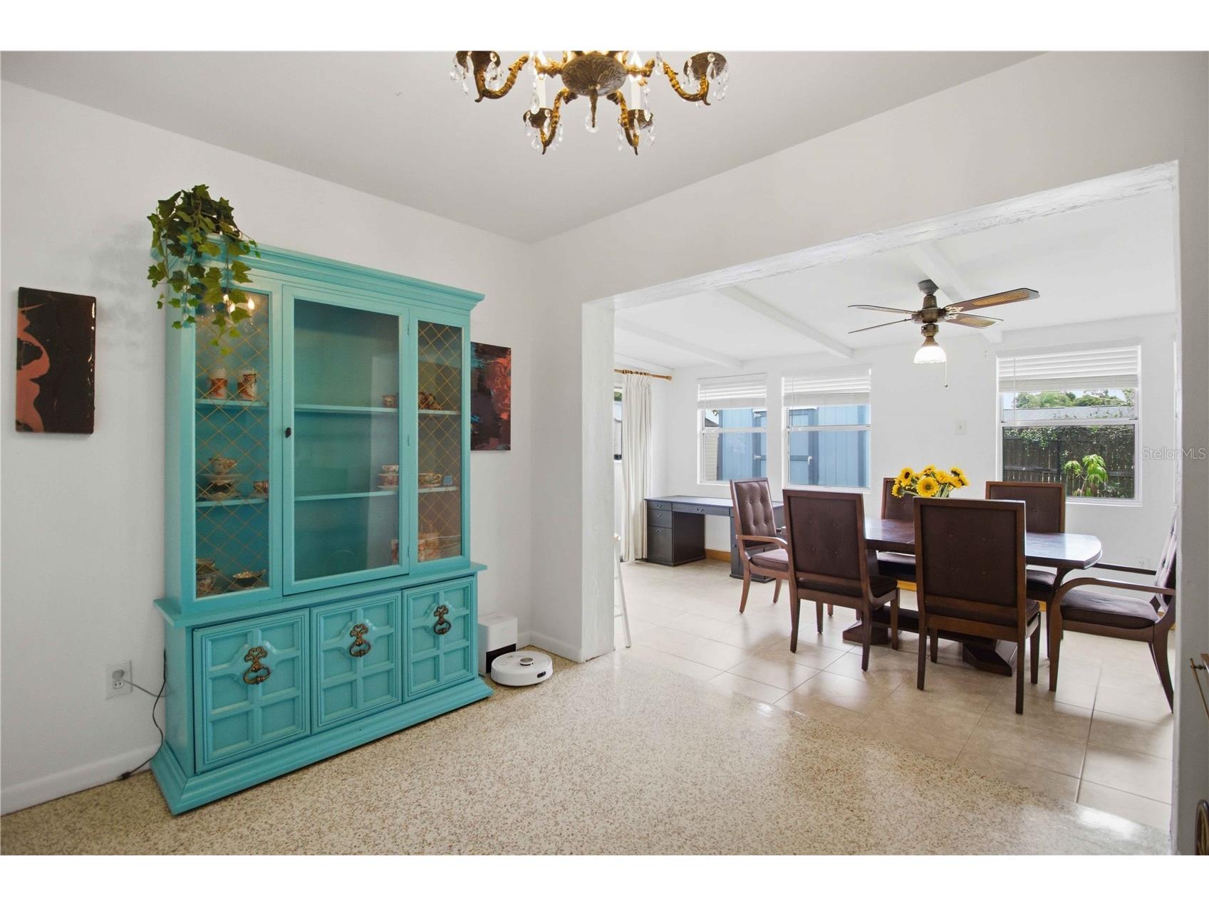 330 Crosby Court Sarasota FL 34237 A4695945 image12