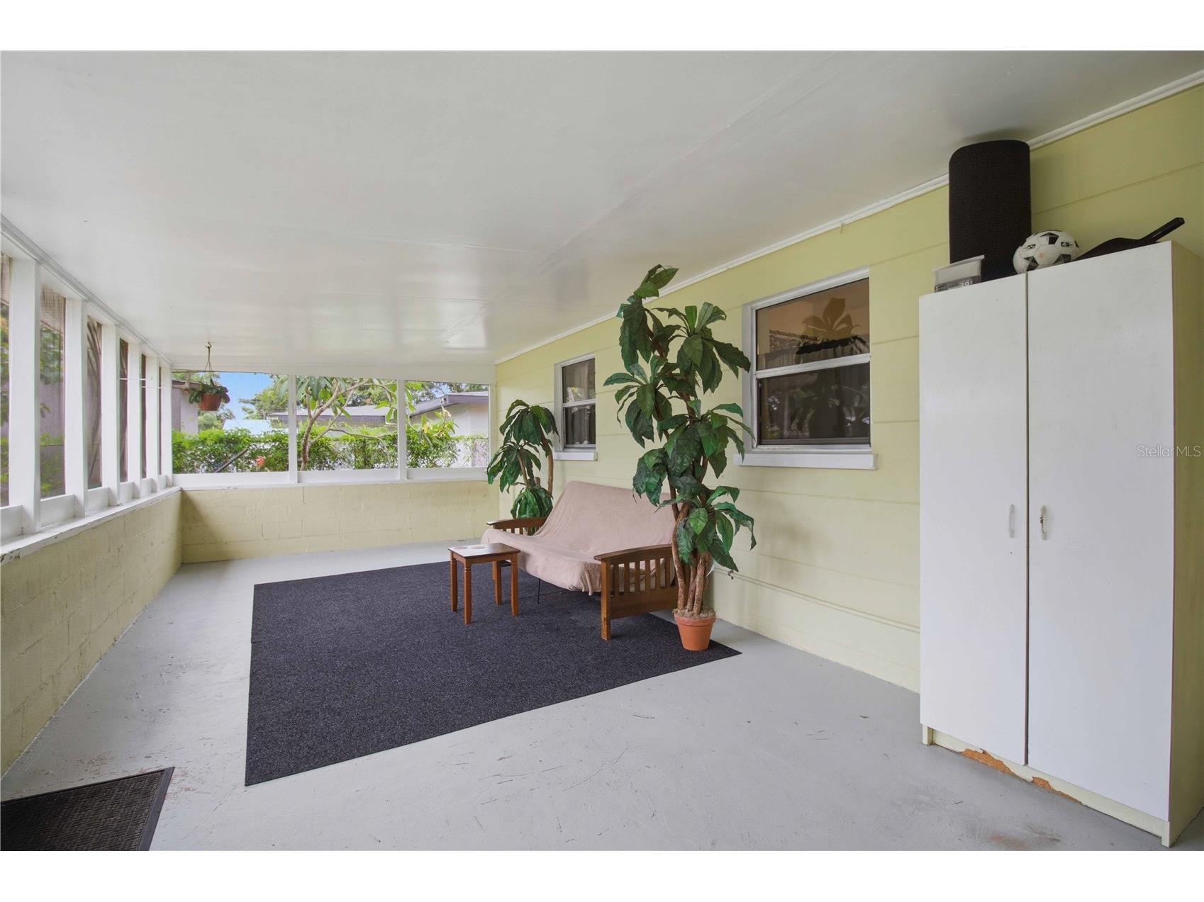330 Crosby Court Sarasota FL 34237 A4695945 image25