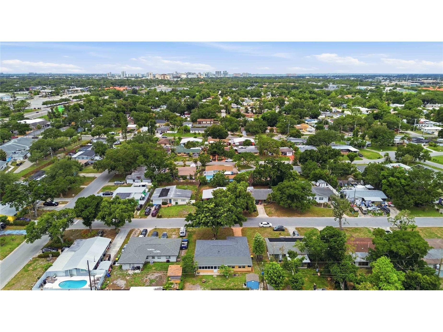 330 Crosby Court Sarasota FL 34237 A4695945 image45