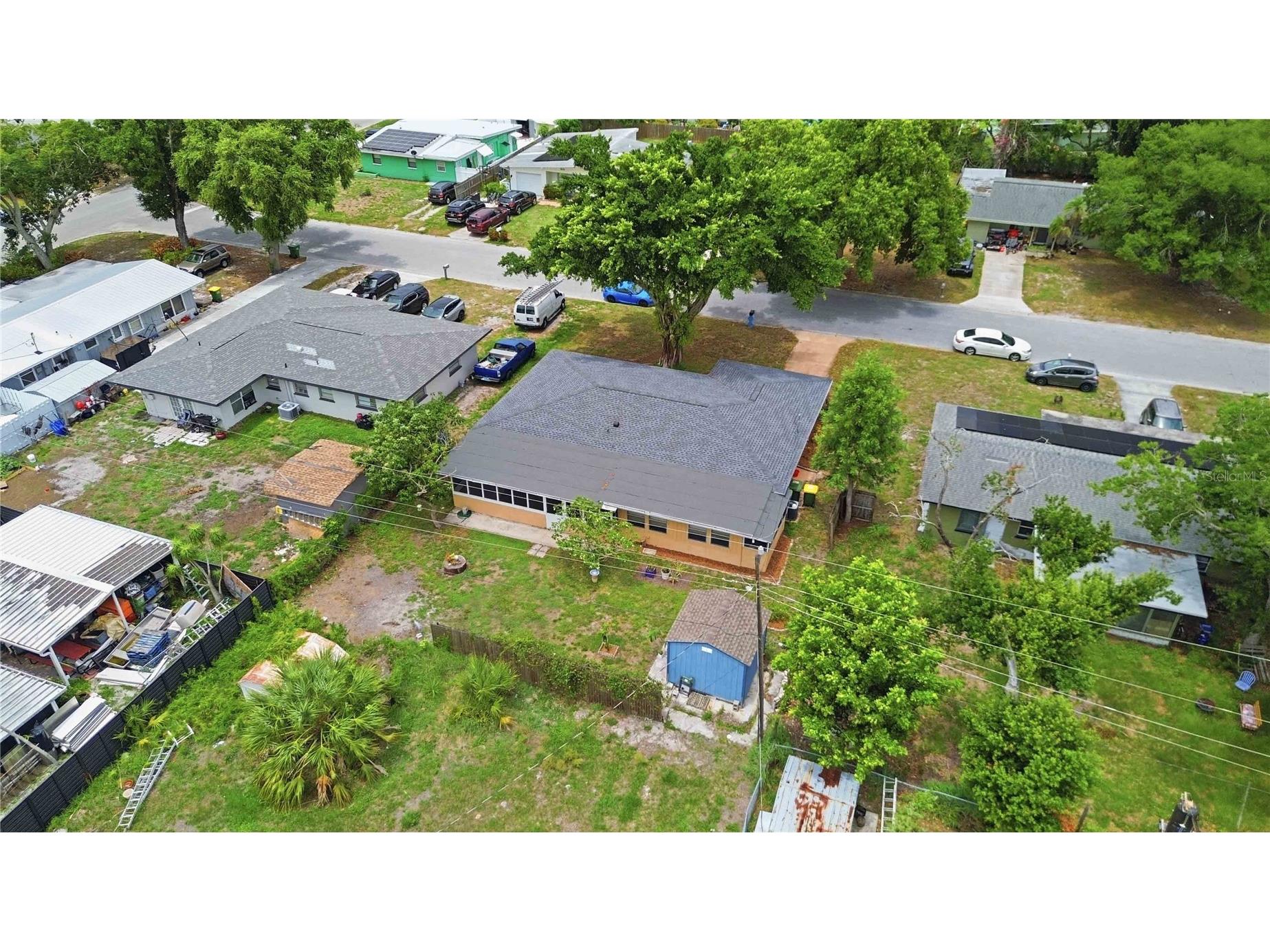 330 Crosby Court Sarasota FL 34237 A4695945 image47