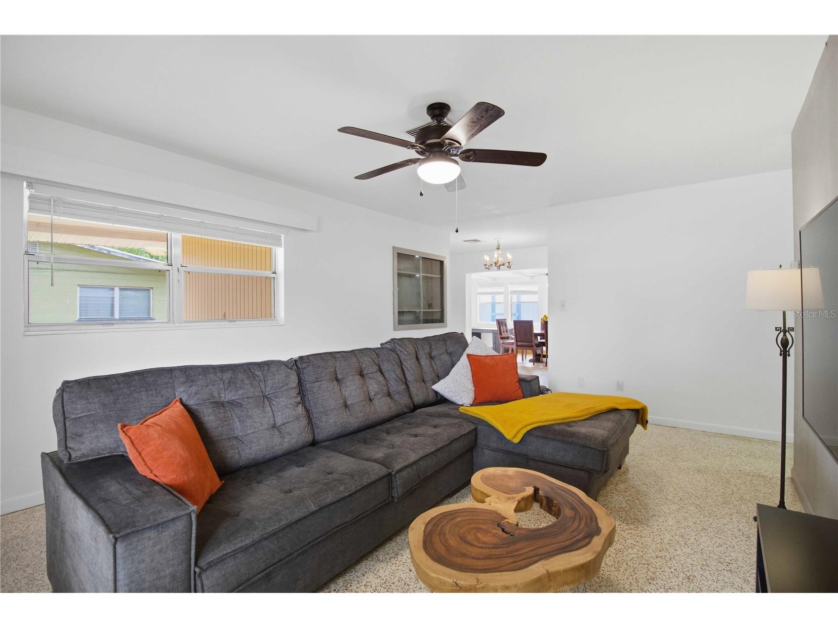330 Crosby Court Sarasota FL 34237 A4695945 image6