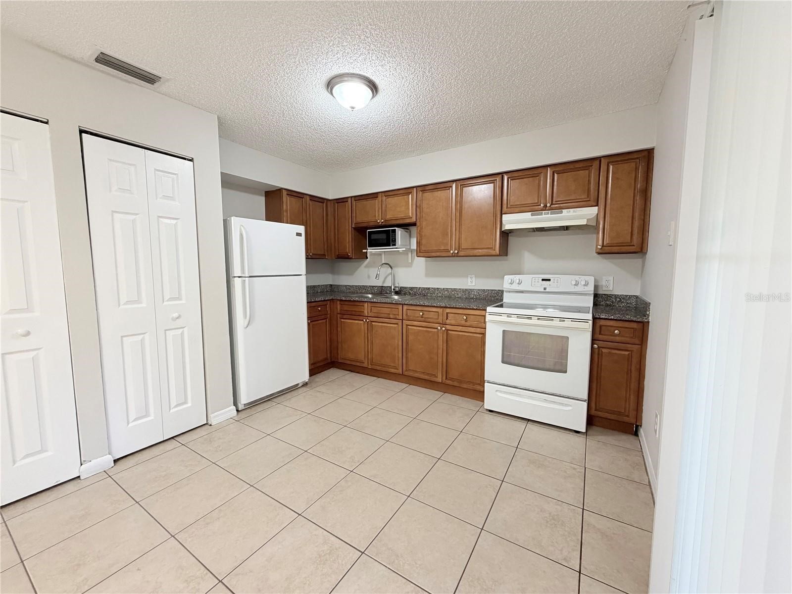 330 Dogwood Avenue Orange City FL 32763 O6424357 image4