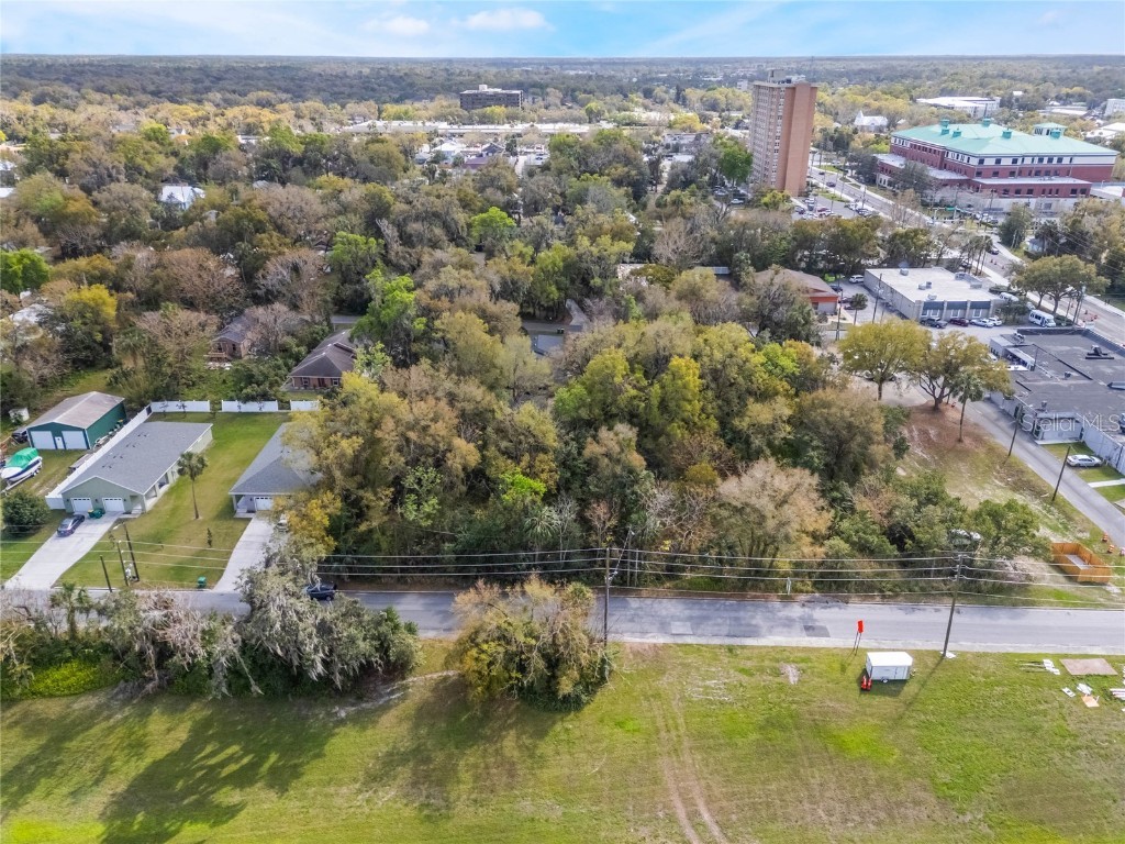 330 E Wisconsin Avenue Deland FL 32724 O6287010 image11