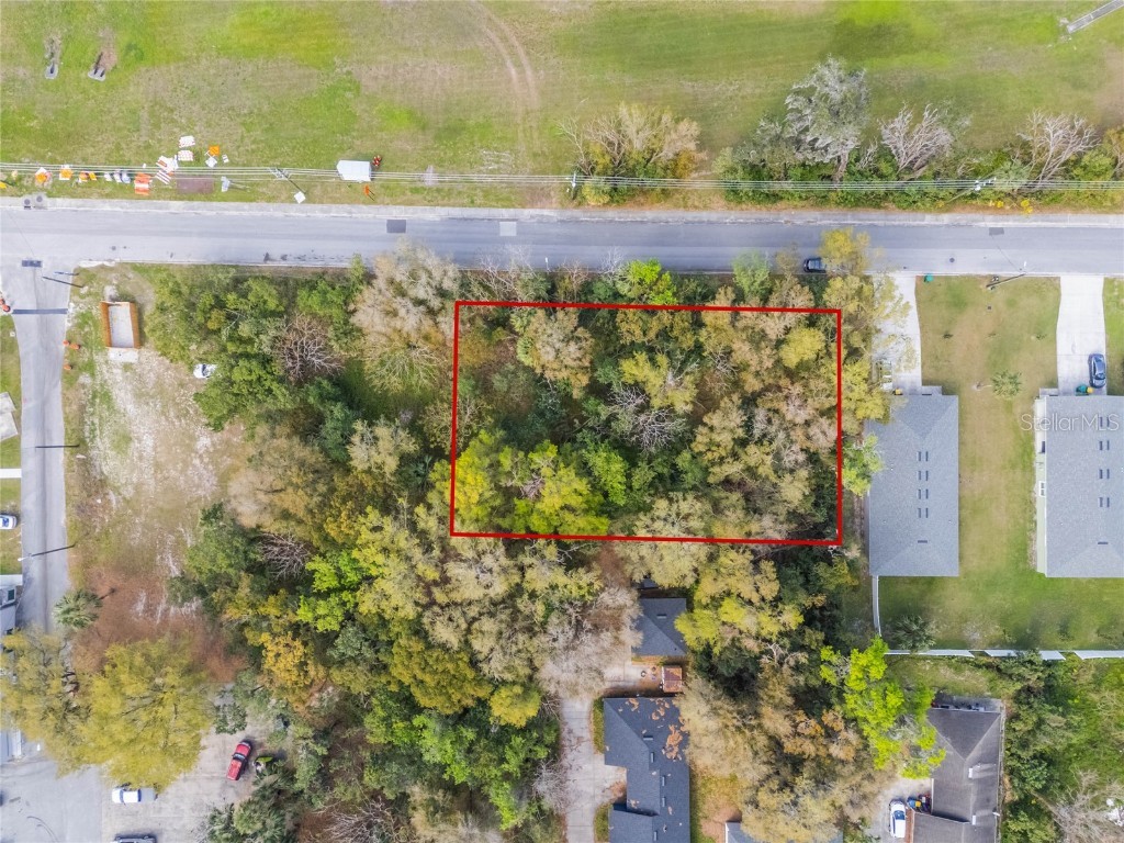 330 E Wisconsin Avenue Deland FL 32724 O6287010 image2