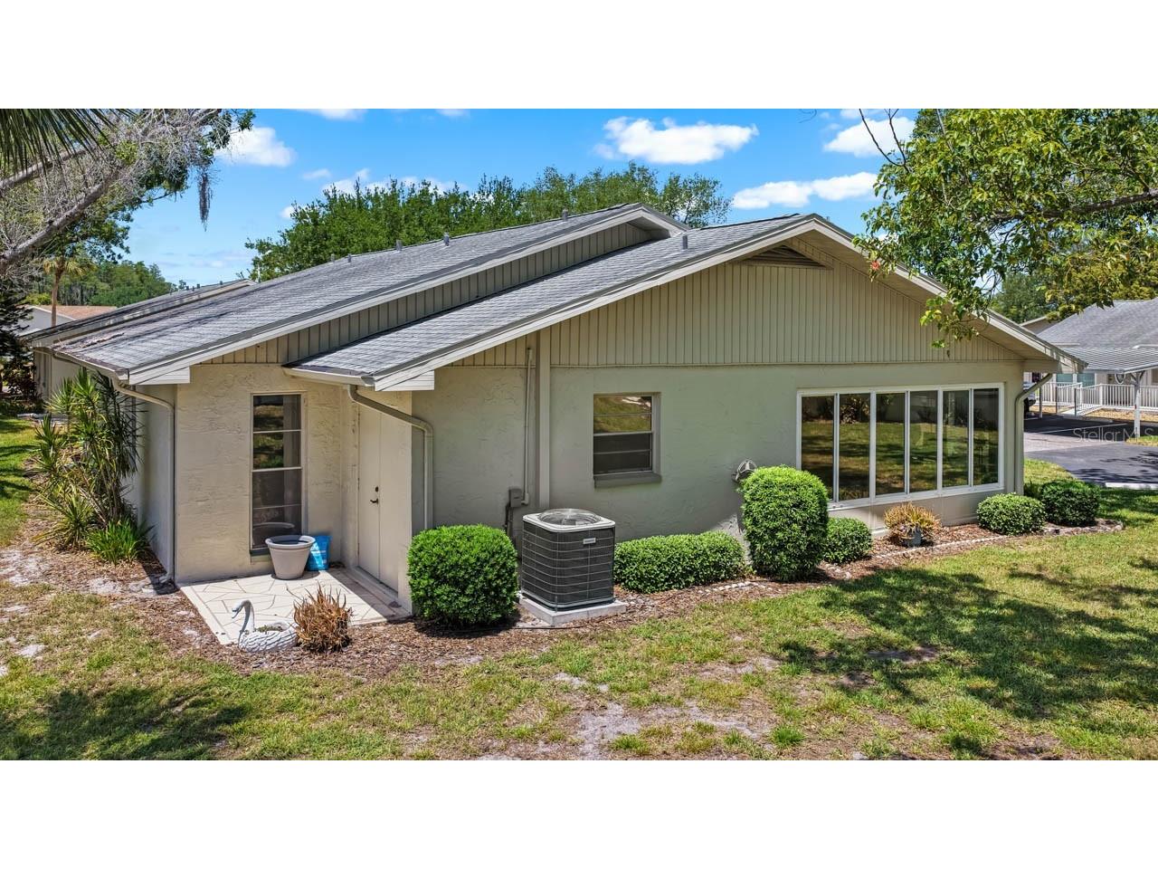 330 Gloucester Boulevard Sun City Center FL 33573 TB8504241 image34