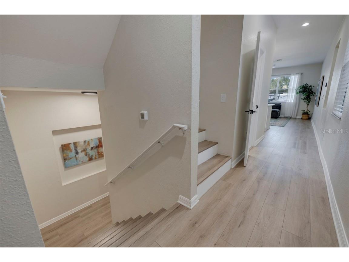 330 Lang Court N #1 Saint Petersburg FL 33701 TB8385562 image14