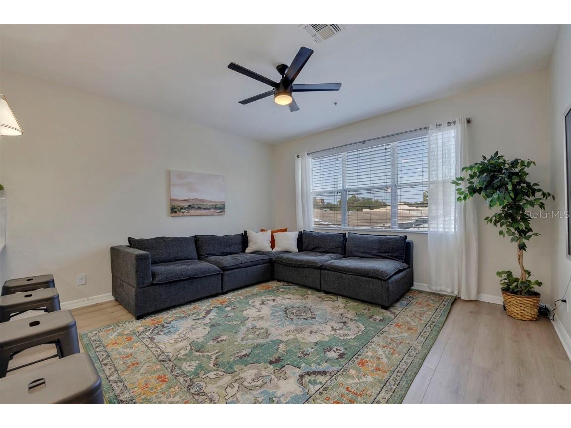 330 Lang Court N #1 Saint Petersburg FL 33701 TB8385562 image19