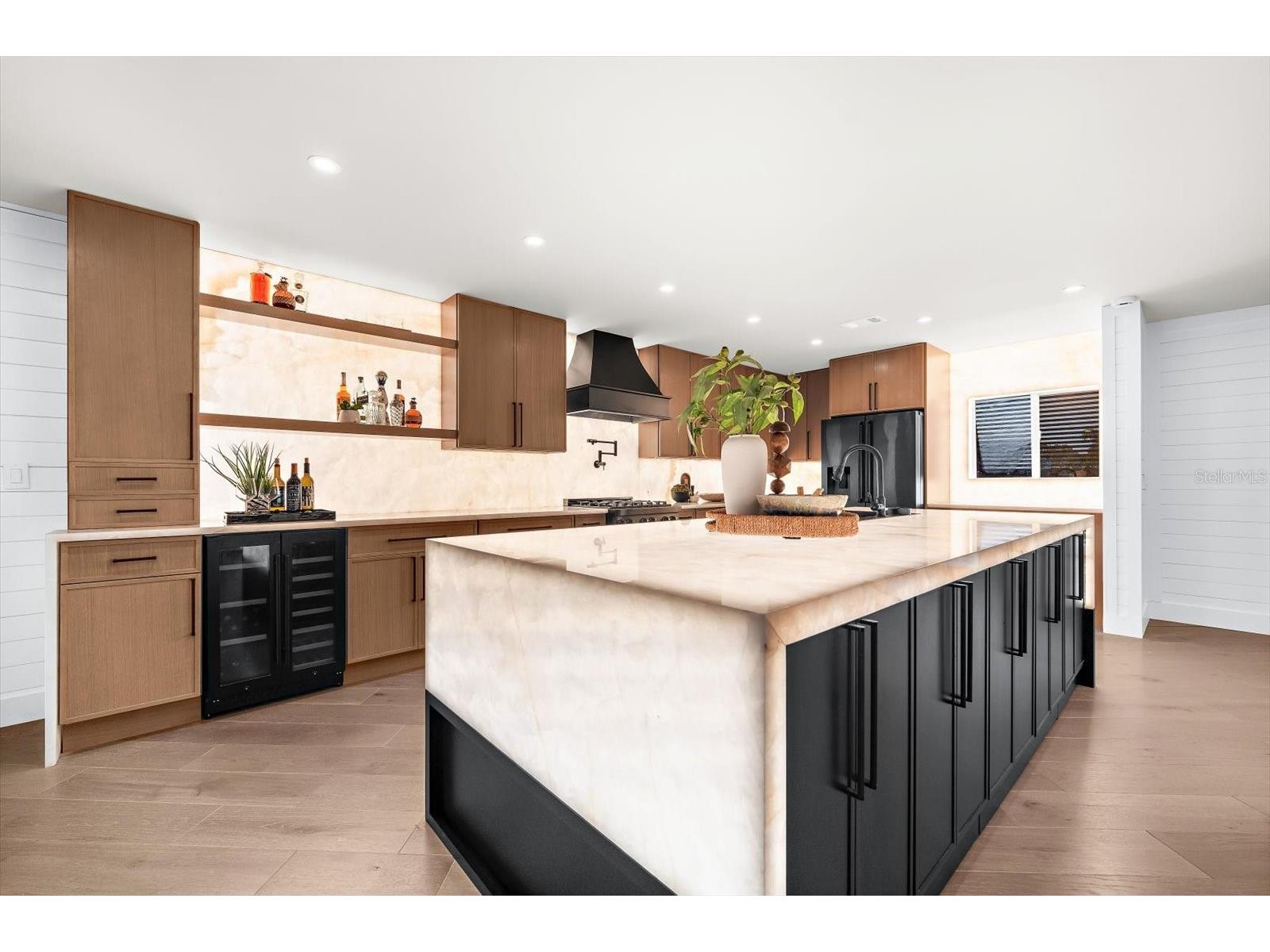 330 Leeward Island Clearwater Beach FL 33767 - INTERCOASTAL TB8451016 image17