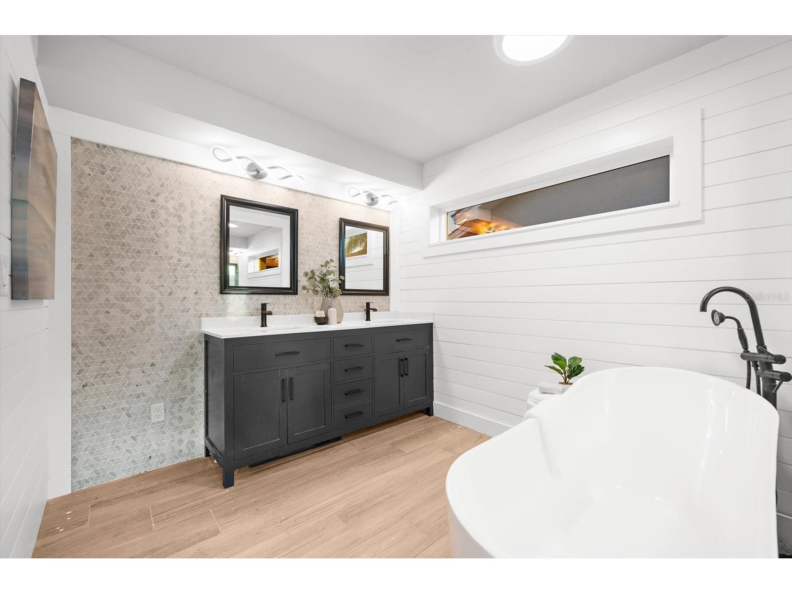 330 Leeward Island Clearwater Beach FL 33767 - INTERCOASTAL TB8451016 image30