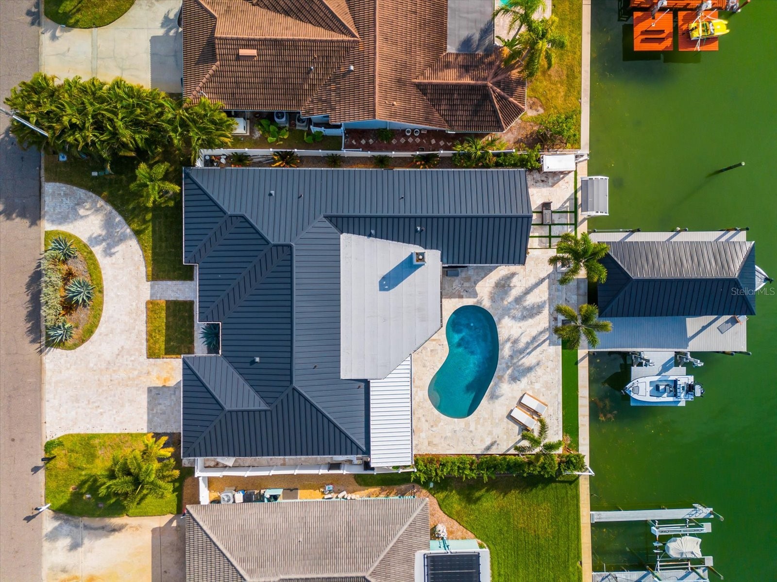 330 Leeward Island Clearwater Beach FL 33767 - INTERCOASTAL TB8451016 image76