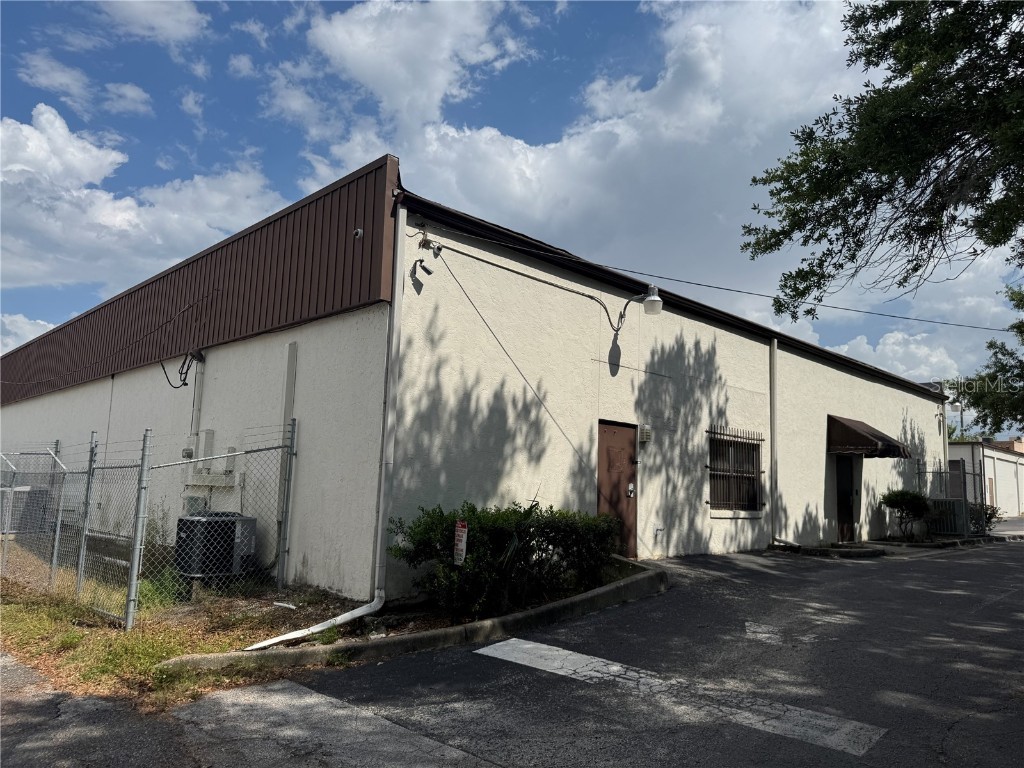 330 N Magnolia Avenue Ocala FL 34475 OM700546 image2