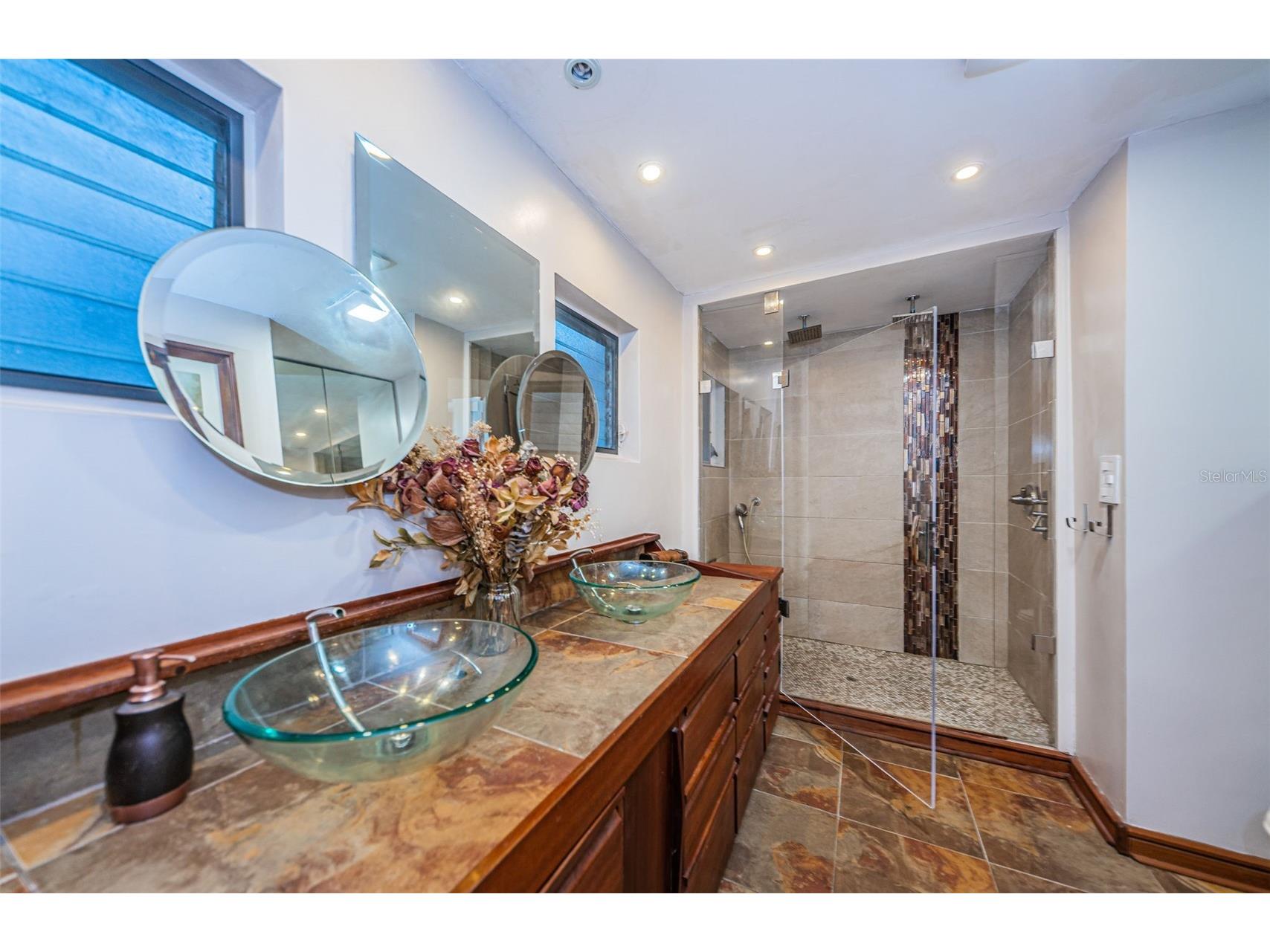 330 N Spring Boulevard Tarpon Springs FL 34689 TB8459429 image21