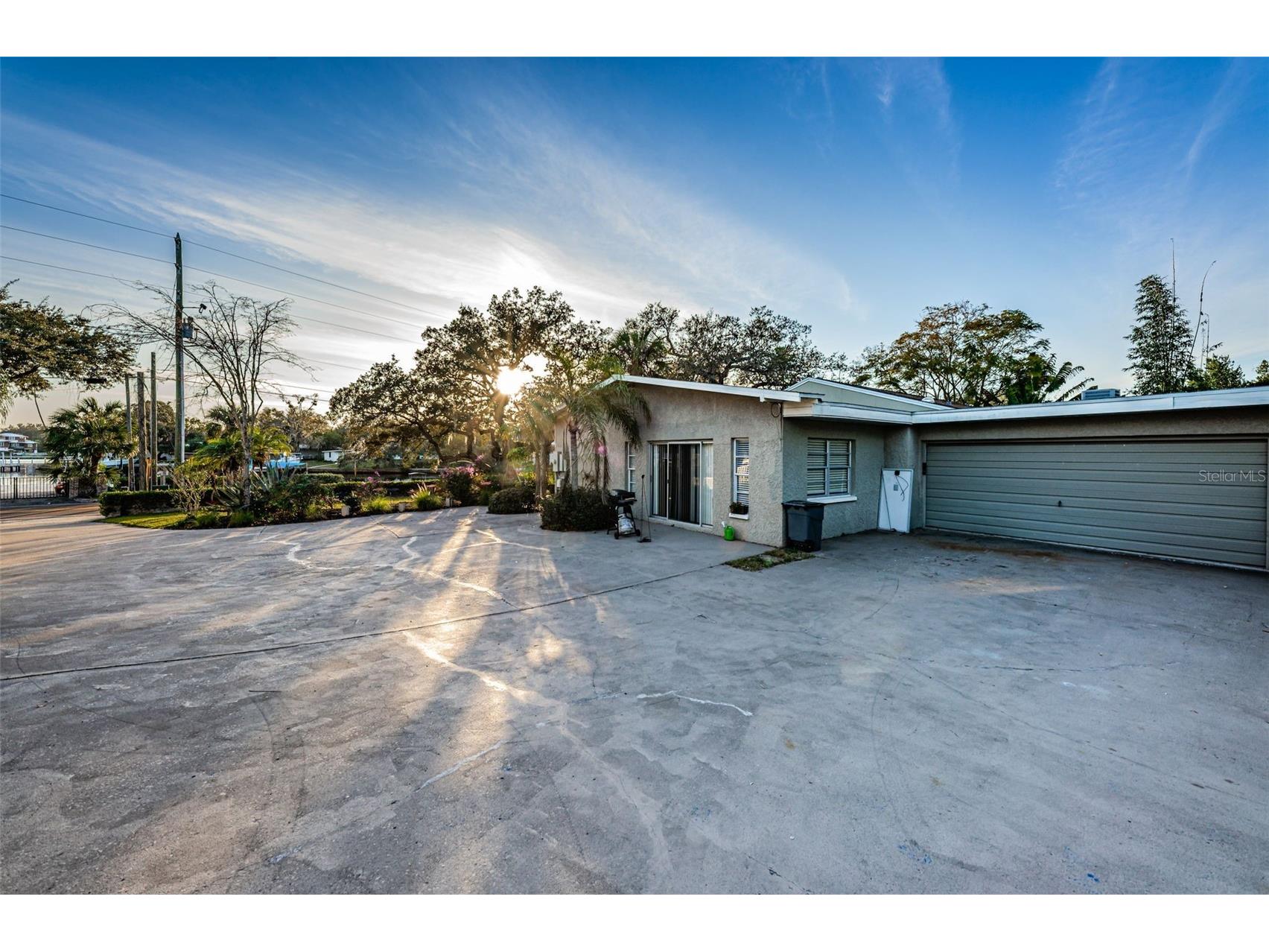 330 N Spring Boulevard Tarpon Springs FL 34689 TB8459429 image29