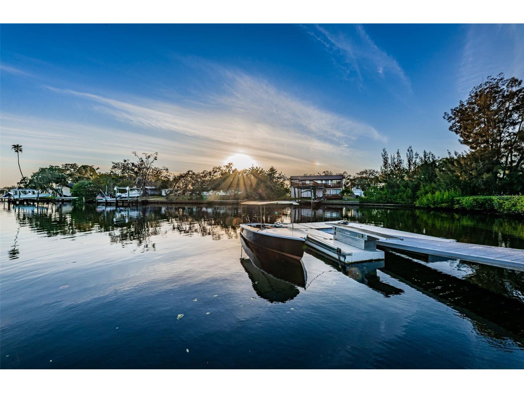 330 N Spring Boulevard Tarpon Springs FL 34689 TB8459429 image32