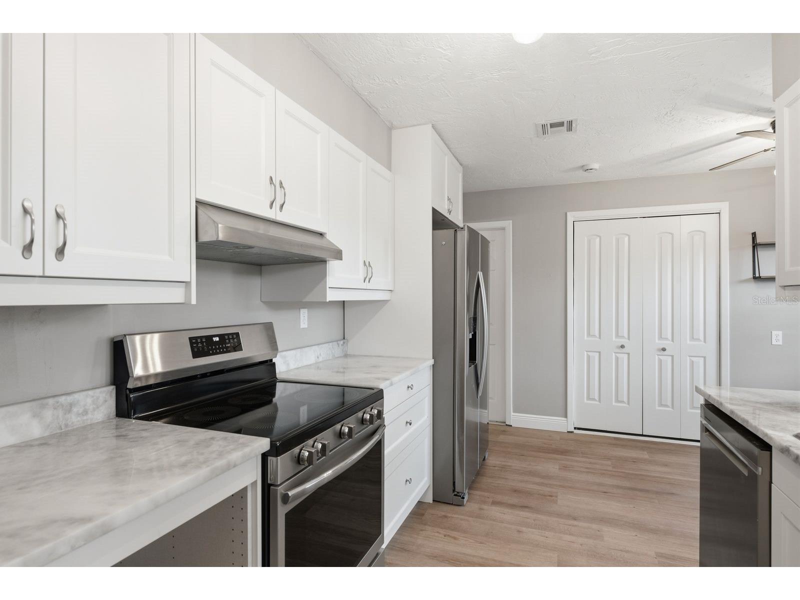 330 Scott Court Palm Harbor FL 34684 TB8524680 image16