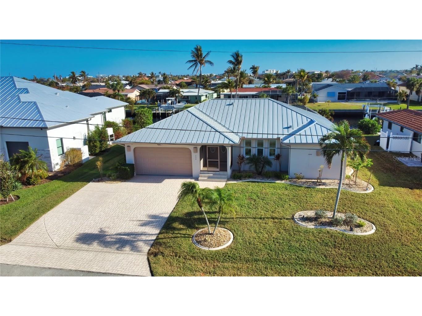 330 Sorrento Court Punta Gorda FL 33950 C7499776 image1