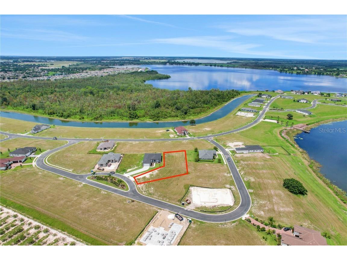 330 Spinnaker Court Auburndale FL 33823 L4932193 image1