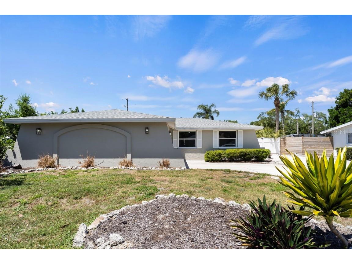 330 Sunset Beach Drive, Venice, FL, 34293 MLS A4607833 Edina Realty